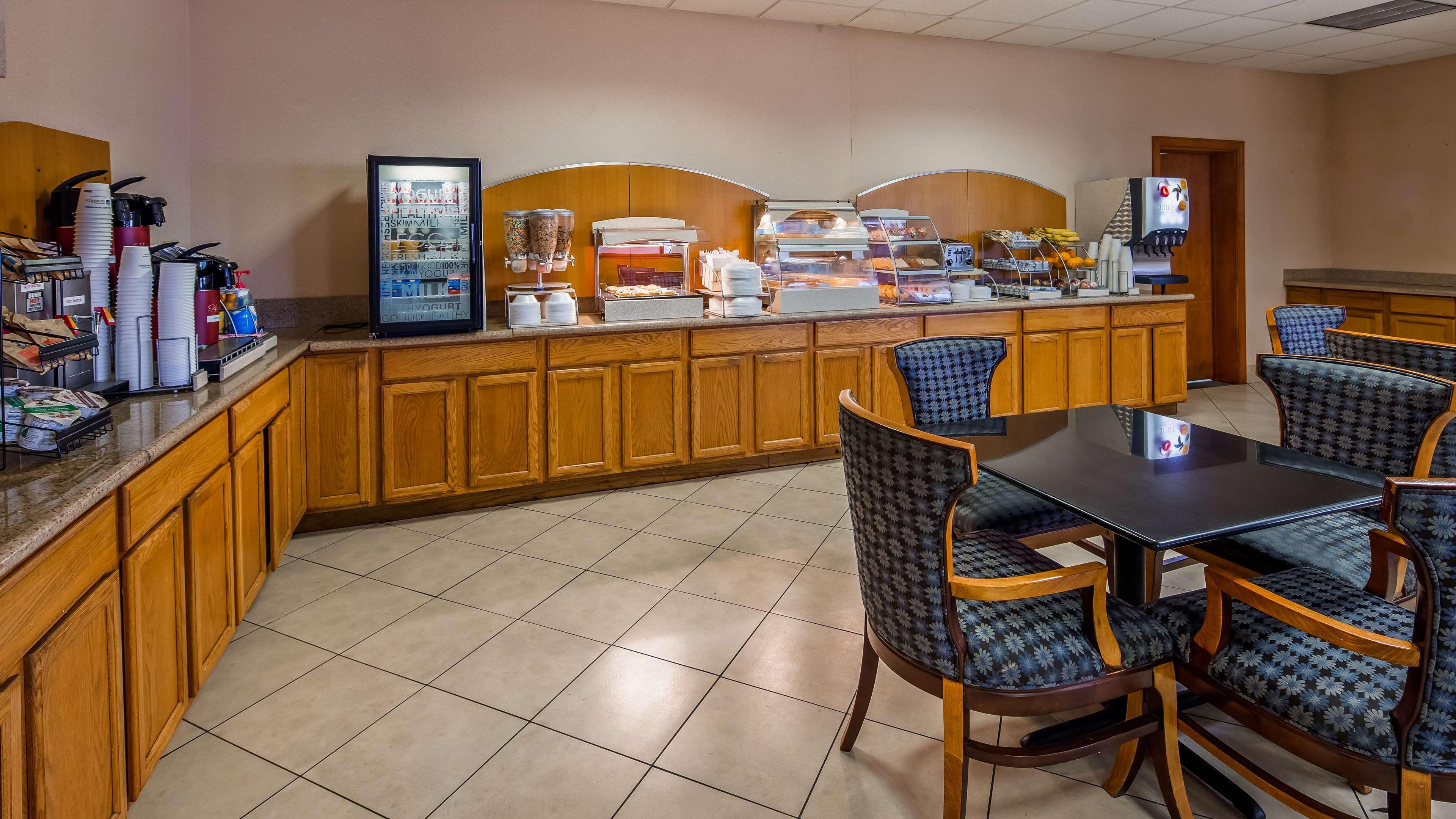 Clarion Pointe Jacksonville Near Camp Lejeune Esterno foto