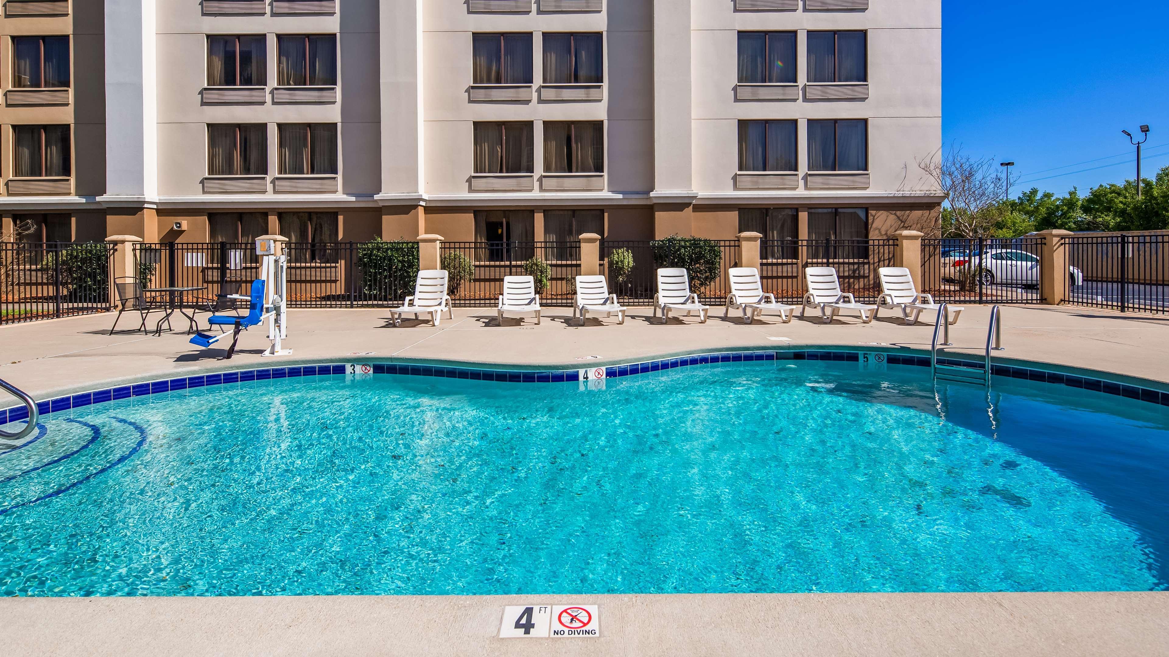 Clarion Pointe Jacksonville Near Camp Lejeune Esterno foto