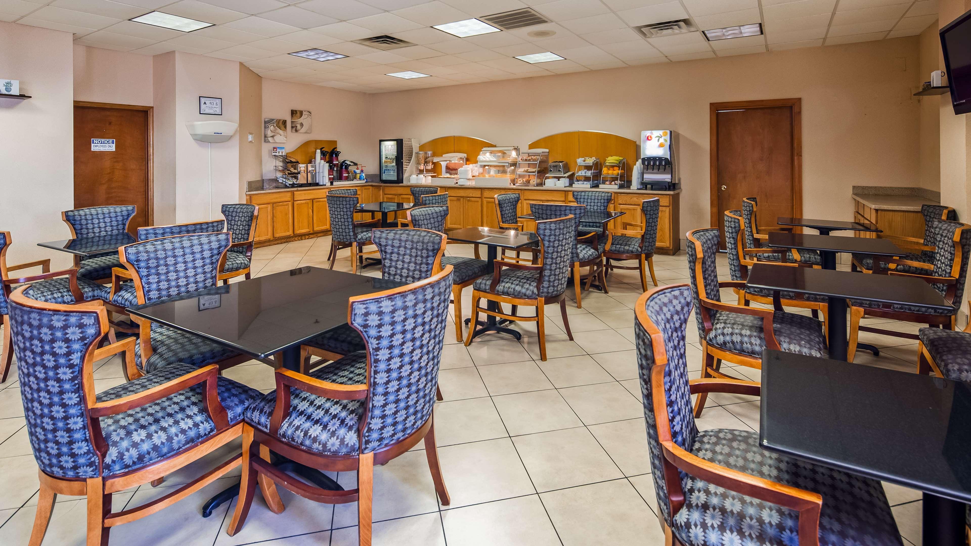 Clarion Pointe Jacksonville Near Camp Lejeune Esterno foto
