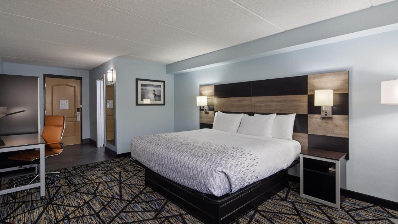 Clarion Pointe Jacksonville Near Camp Lejeune Esterno foto