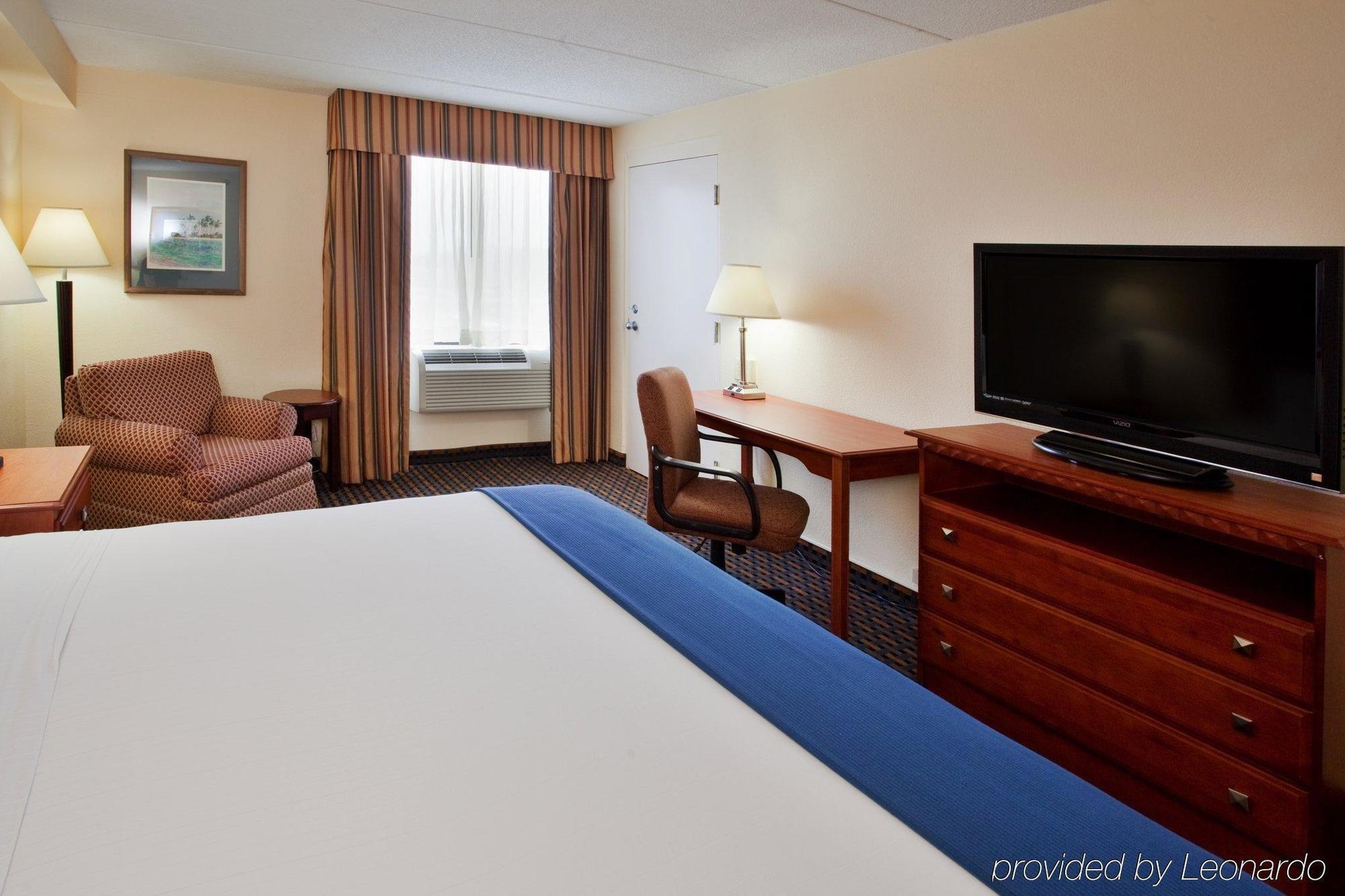 Clarion Pointe Jacksonville Near Camp Lejeune Esterno foto