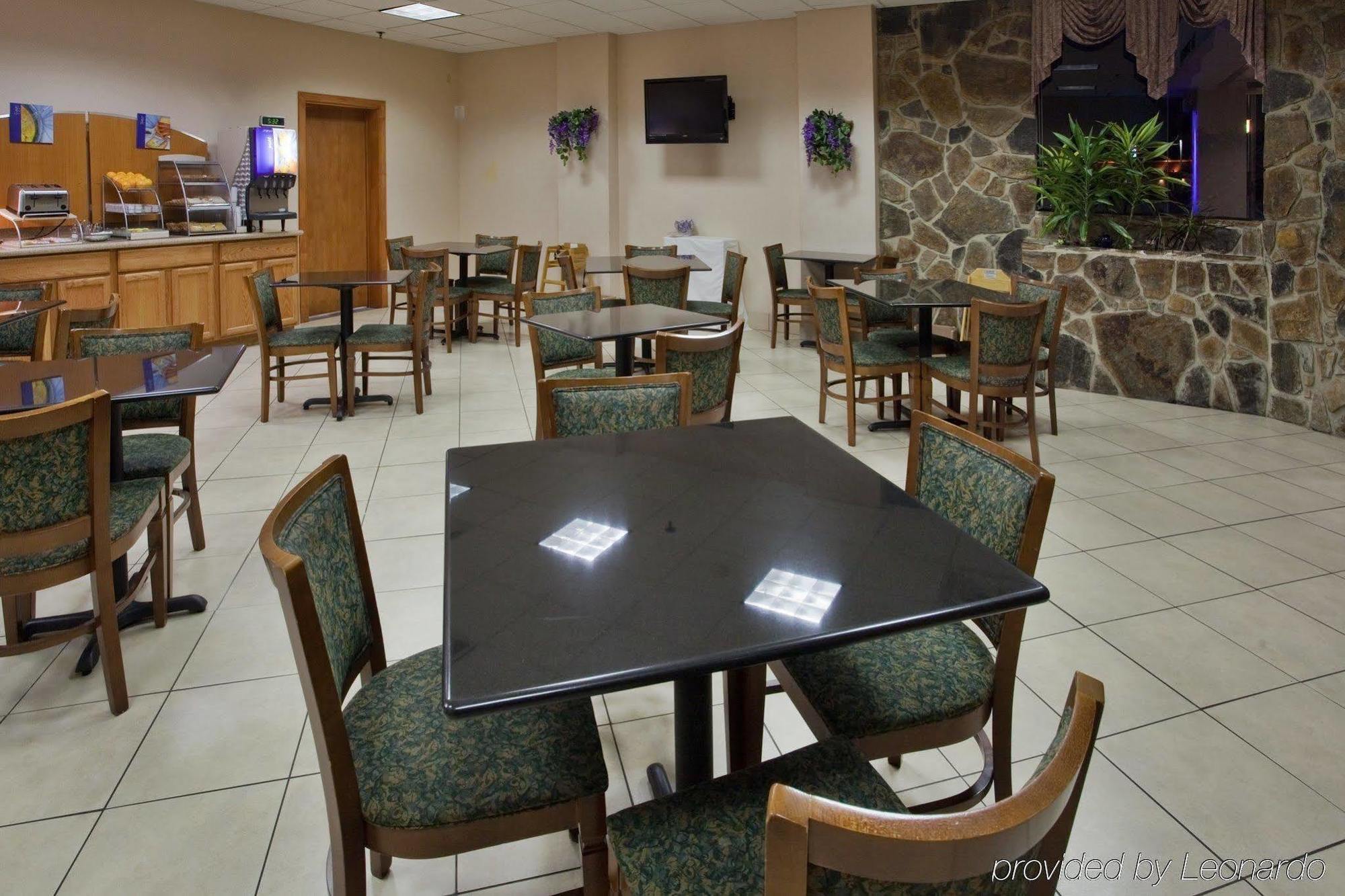 Clarion Pointe Jacksonville Near Camp Lejeune Ristorante foto